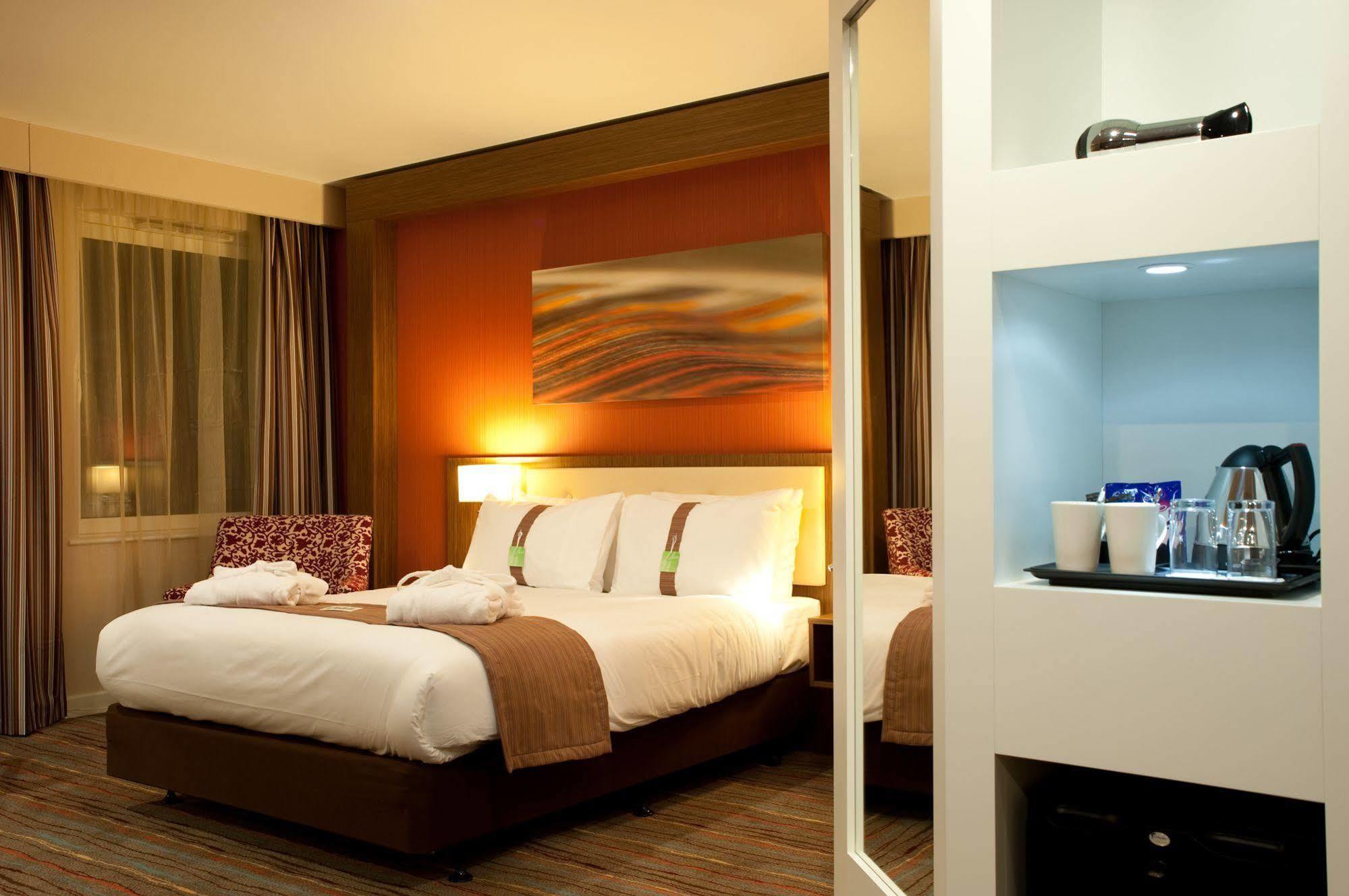 Holiday Inn Derby Riverlights By Ihg Exterior foto